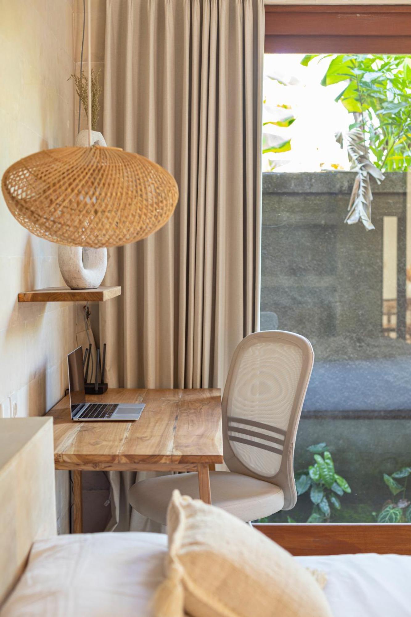 Villa Designer Studio Emy Sanur Exterior foto